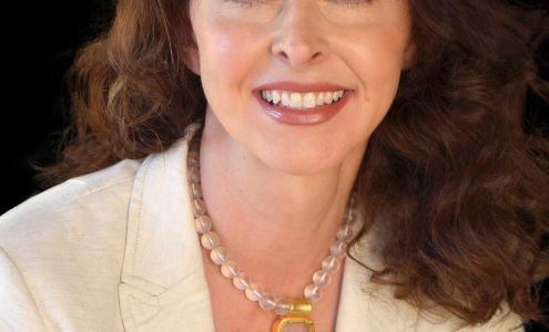 Dana Carey - 8z Real Estate