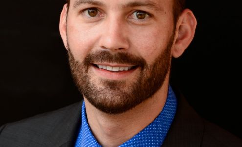 Garrett Jones - 8z Real Estate