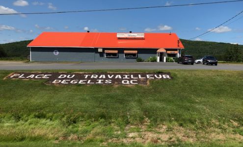 Place du Travailleur Degelis