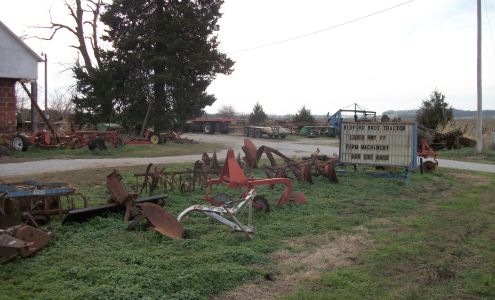 Bedford Brothers Tractors Mayview