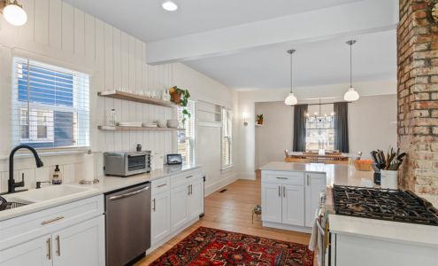 The Lisa Rector Team, Keller Williams Realty, The Real Estate Center of Illinois