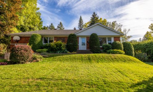 Linda Sestock Real Estate