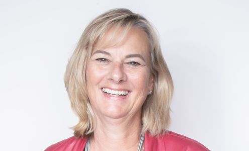 Suzanne Hagan, Dominion Lending Centres