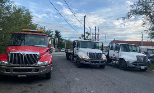 D.C Towing and Junk Cars