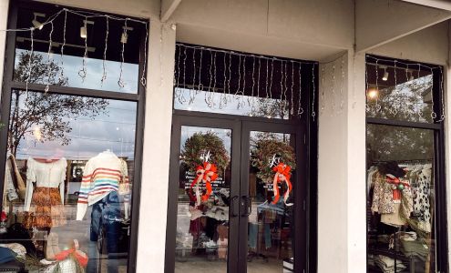 HeirLoom By HerringStone's Houma