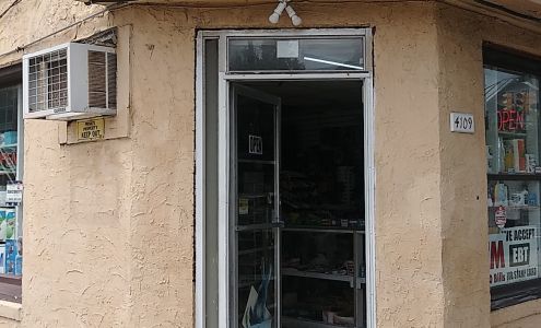 B J's Dollar Express