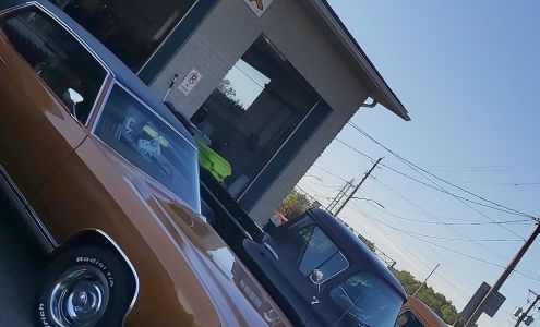 Kelly's Parkway Service