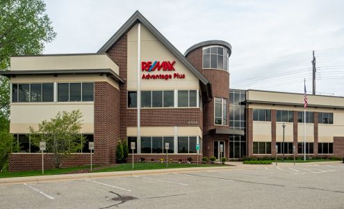 RE/MAX Advantage Plus