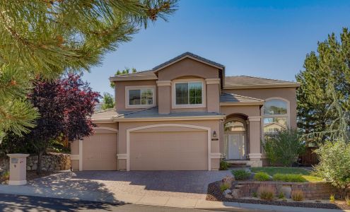 Caren Christen CRS, CLHMS, Chase International Real Estate