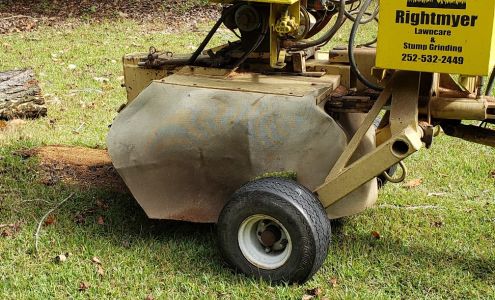 Rightmyer Lawncare and Stump Grinding 1818 Roanoke Ave, Roanoke Rapids North Carolina 27870