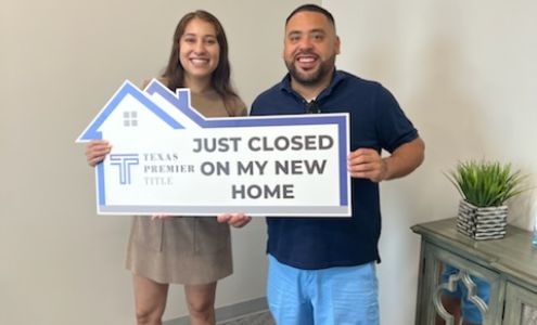 Karla Parra - NuWave