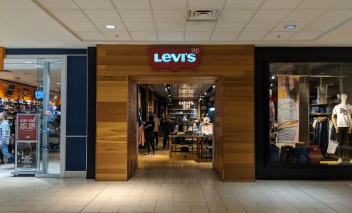 Levi's®