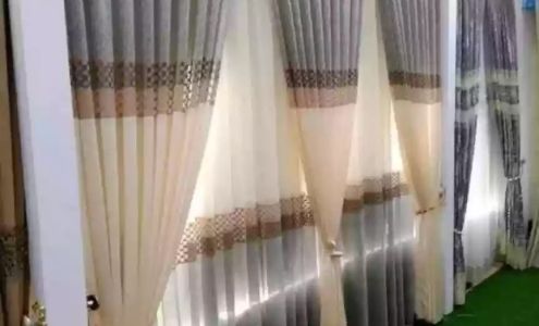 Smile convenience and beauty supply store 1865 Broad St, Regina Saskatchewan S4P 1V4