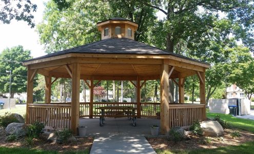 Mill Pond Manor Apartments