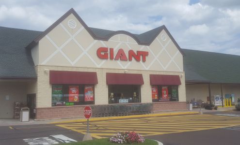 GIANT Plumsteadville