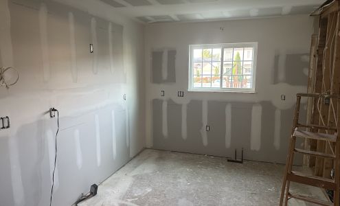 Z-Painting 32425 Grand River Ave, Farmington Michigan 48336