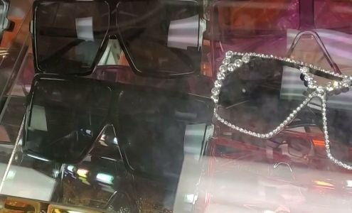 RoyalT&J Boutique LLC Brooklyn Center