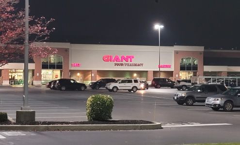 GIANT