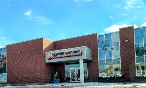 Ultra Violet Jonquière