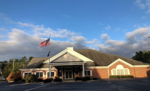 Holly Funeral Home -Waupaca (A.J. Holly & Sons, LTD) Waupaca