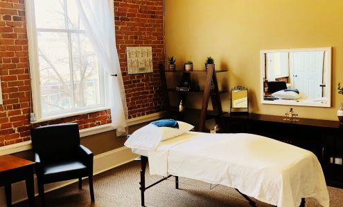 Mariposa Acupuncture