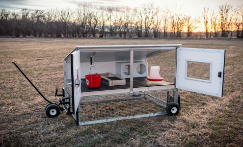 Egg Cart'n - your portable chicken coop Partridge