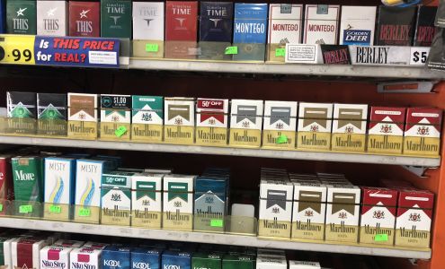 Hollywood water store