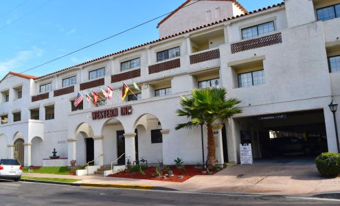 Western Inn-Old Town
