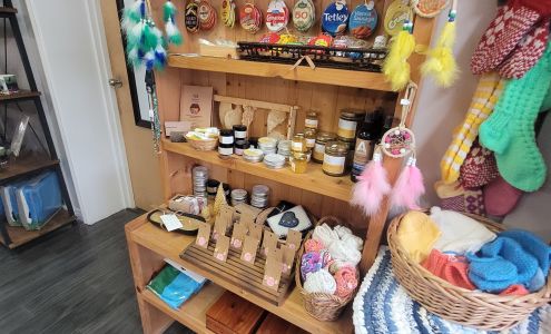 Slippers 'n Things Happy Valley-Goose Bay