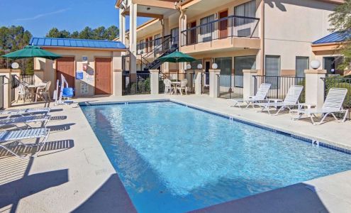 Quality Inn Marshall