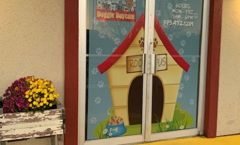 MegaPaws Doggie Daycare