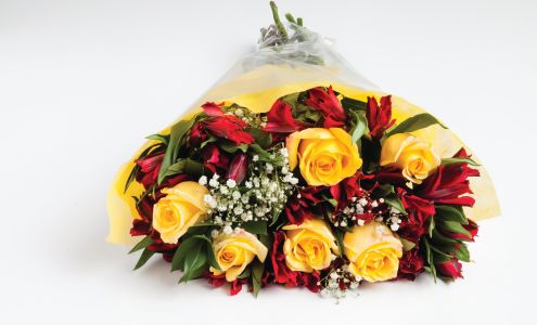 Hy-Vee Floral 120 E Norfolk Ave, Norfolk Nebraska 68701