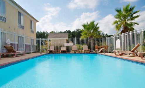Holiday Inn Express Leesville-Ft. Polk, an IHG Hotel
