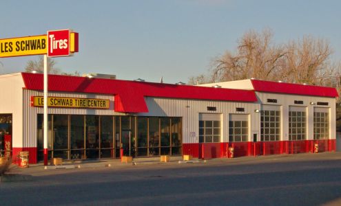 Les Schwab Tire Center