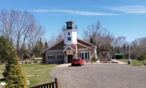 North Shore Lighthouse Suites