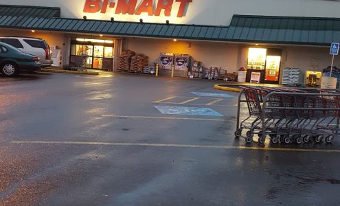 Bi-Mart Membership Discount Stores