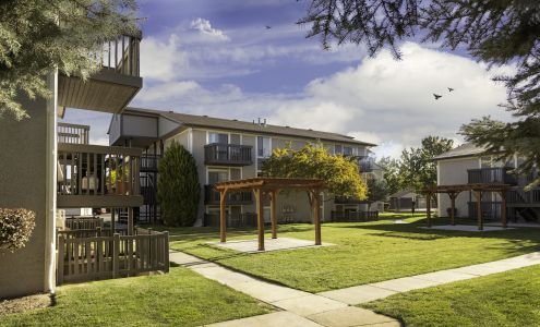 Apartments at Decker Lake
