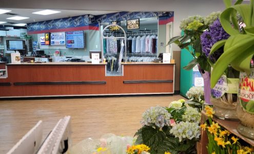 La Jolla Village Dry Cleaners and Tailors