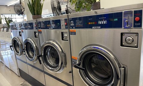 VS2 Coin Laundry Downey Square