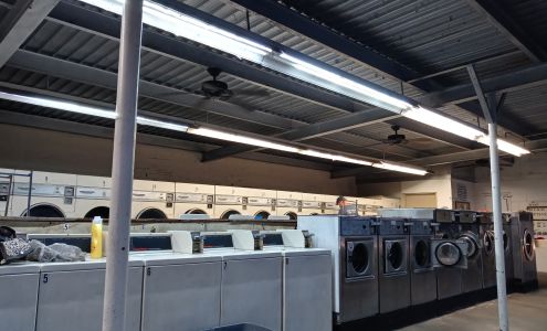 Suds World Coin Laundry