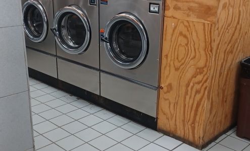 Mighty Clean Laundry