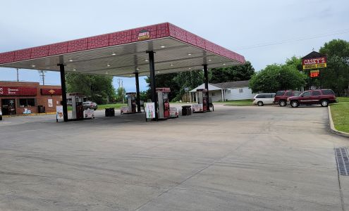 Casey Gas Station. Fredericktown