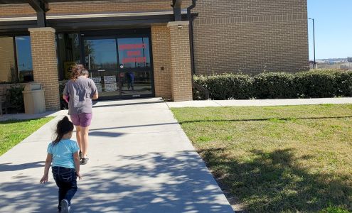 Otto Kaiser Memorial Hospital 3349 US-181, Kenedy Texas 78119