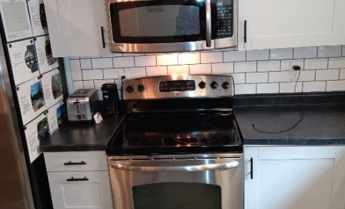 MICHIGAN'S SQUEAKY CLEAN SISTERS LLC.