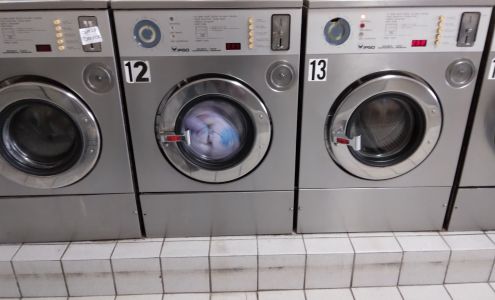 Laundry World