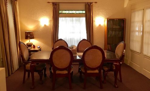 Ascher-Zimmerman Funeral Home Inc