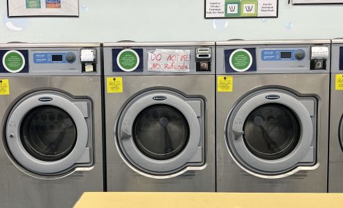 Sea Island Suds Laundromat