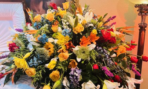 Flores Funeral Home Inc