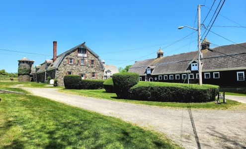 Glen Farm Stables 163 Glen Farm Rd, Portsmouth Rhode Island 02871