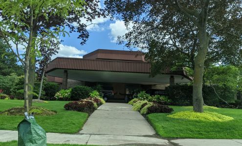 Benjamin's Park Memorial Chapel